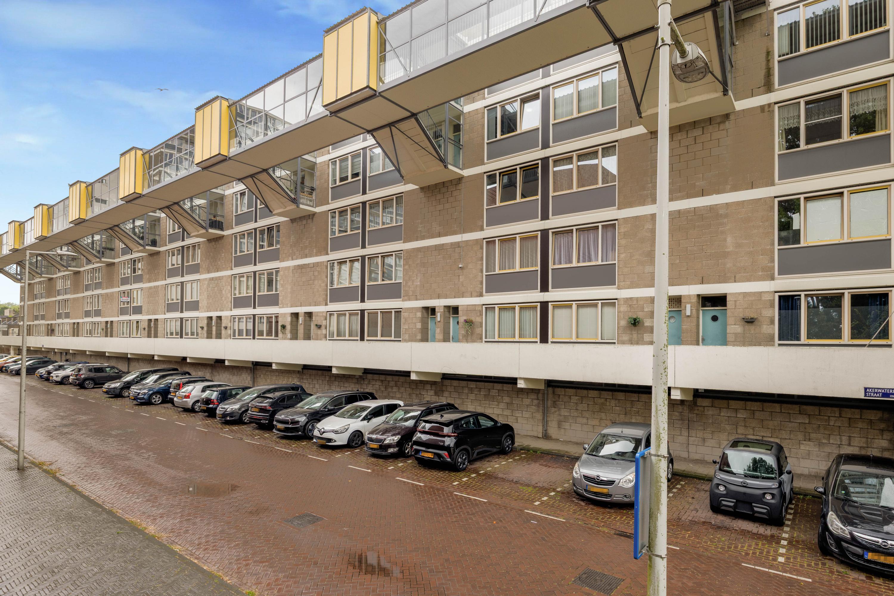 Akerwateringstraat 85 , 1069 GB Amsterdam