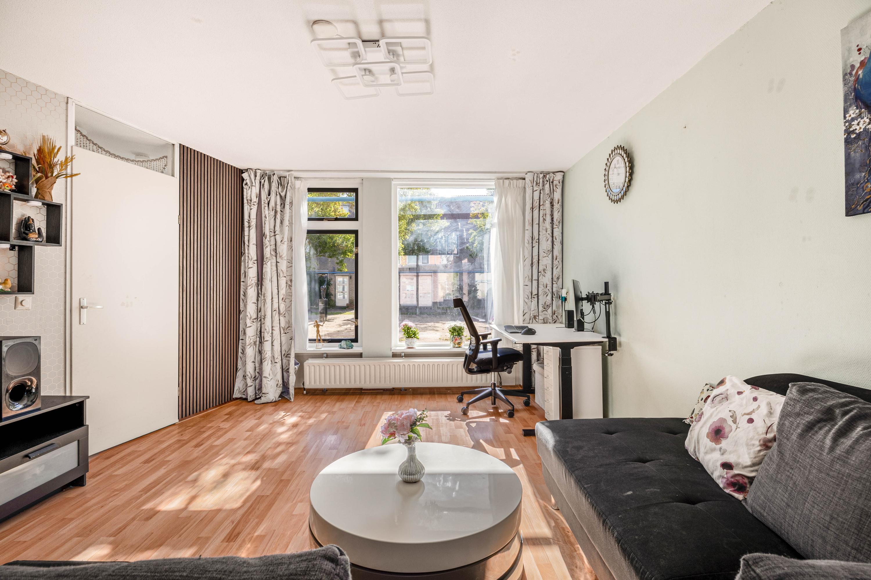 Anna Reynvaanhof 13 , 2135 PX Hoofddorp