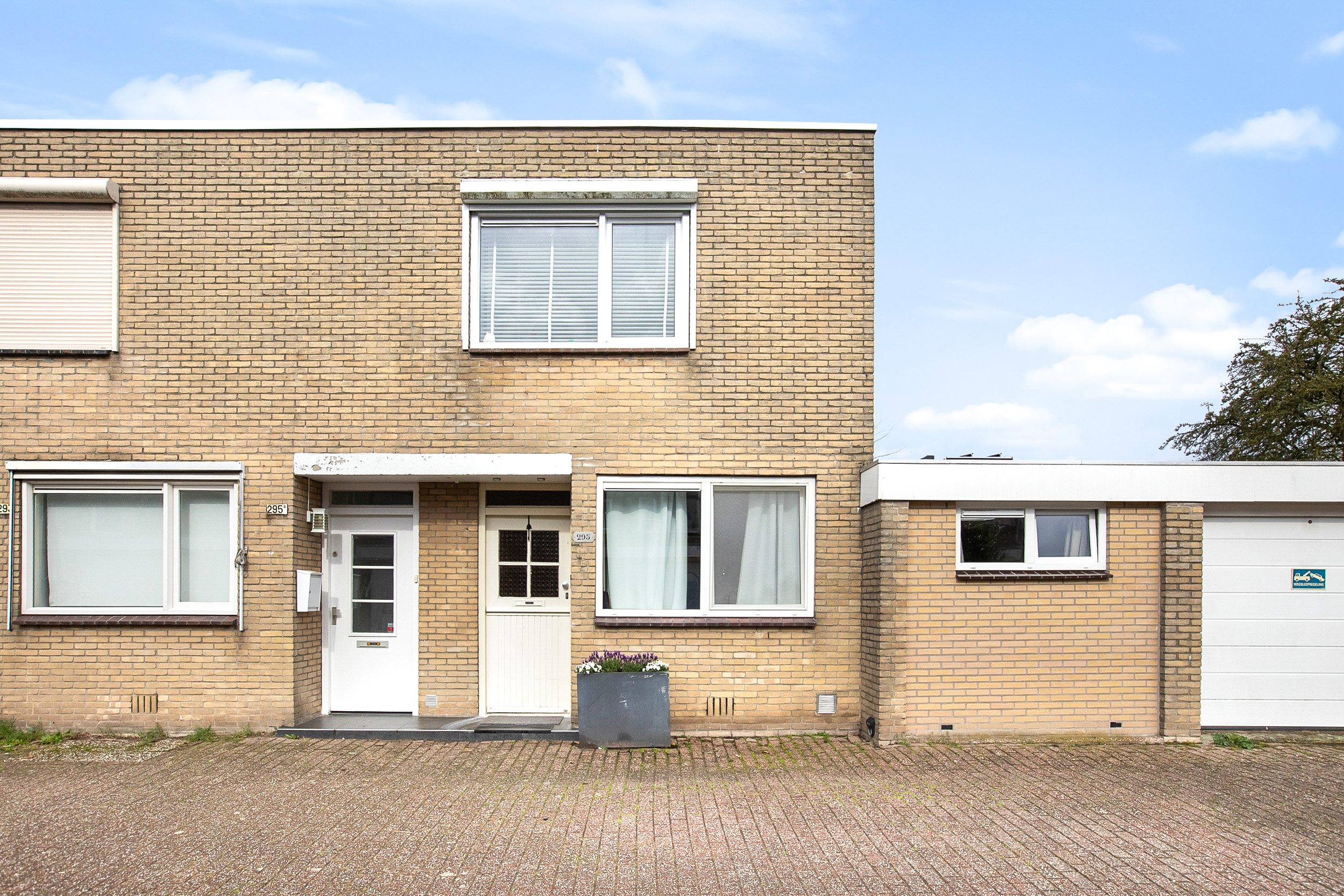Van den Berghlaan 295 , 2132 AH Hoofddorp